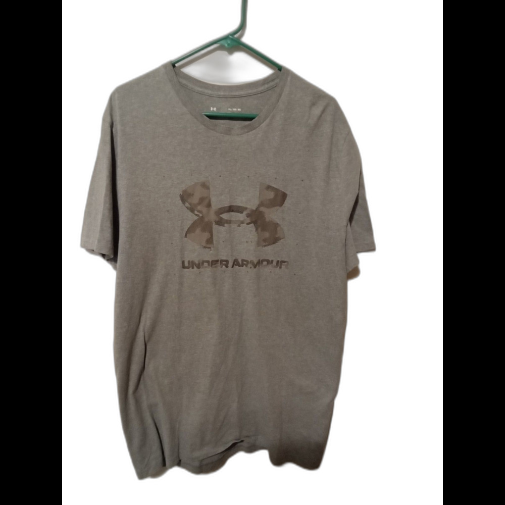 Under Armour Men's Camo Tshirt Size XL